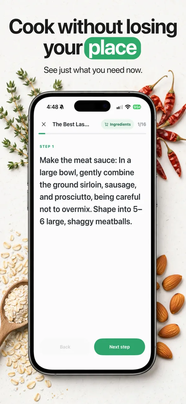 Safe Snacker in the Clean editorial look: Cook without losing your place