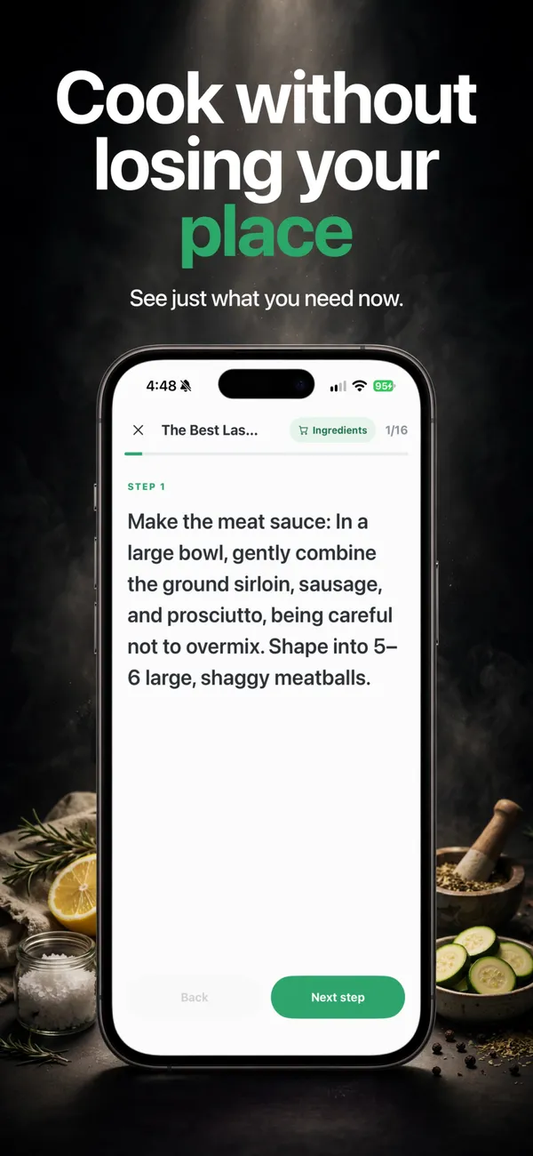 Safe Snacker in the Spotlight beam look: Cook without losing your place